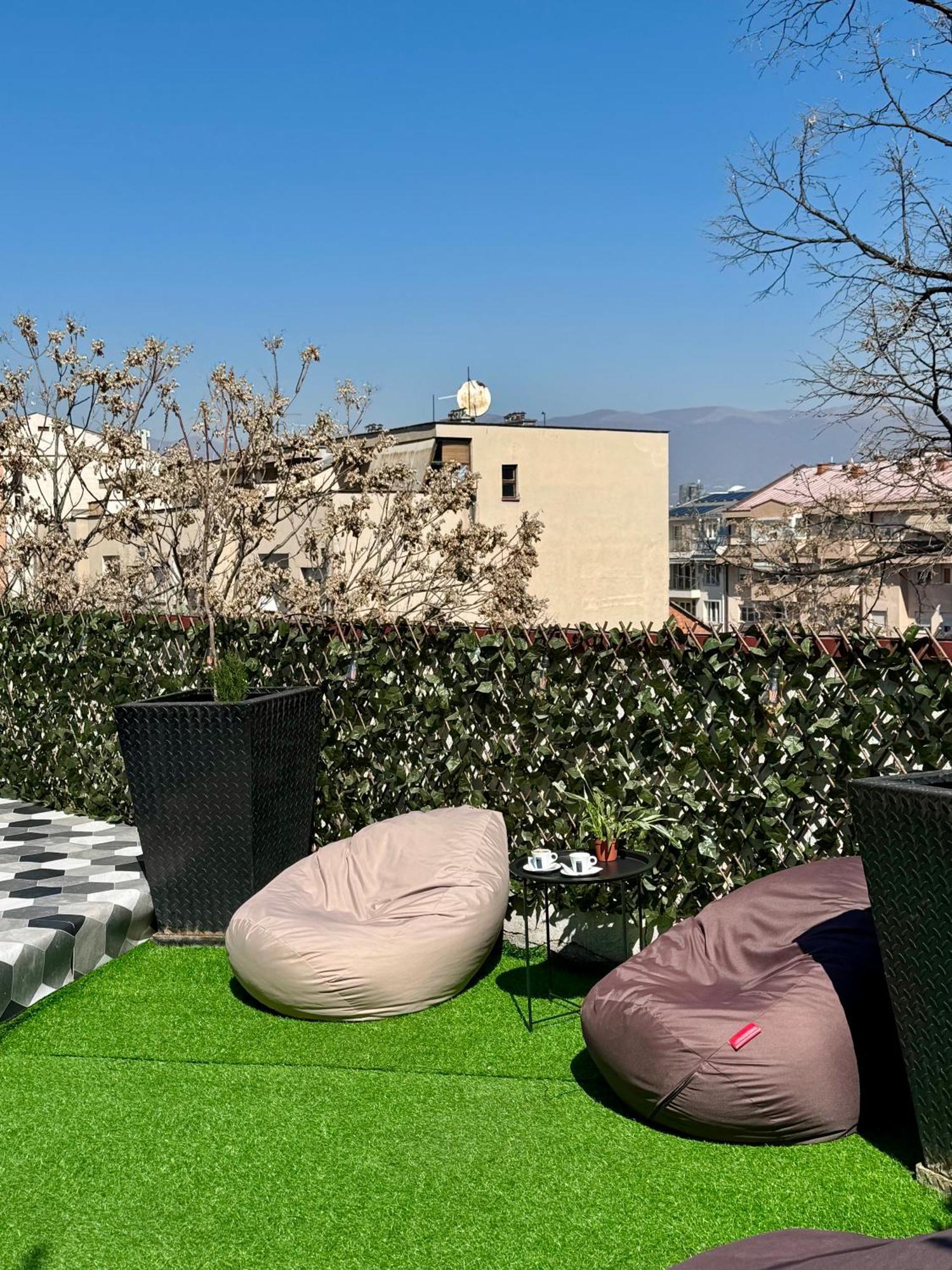 Rooftop Apartment