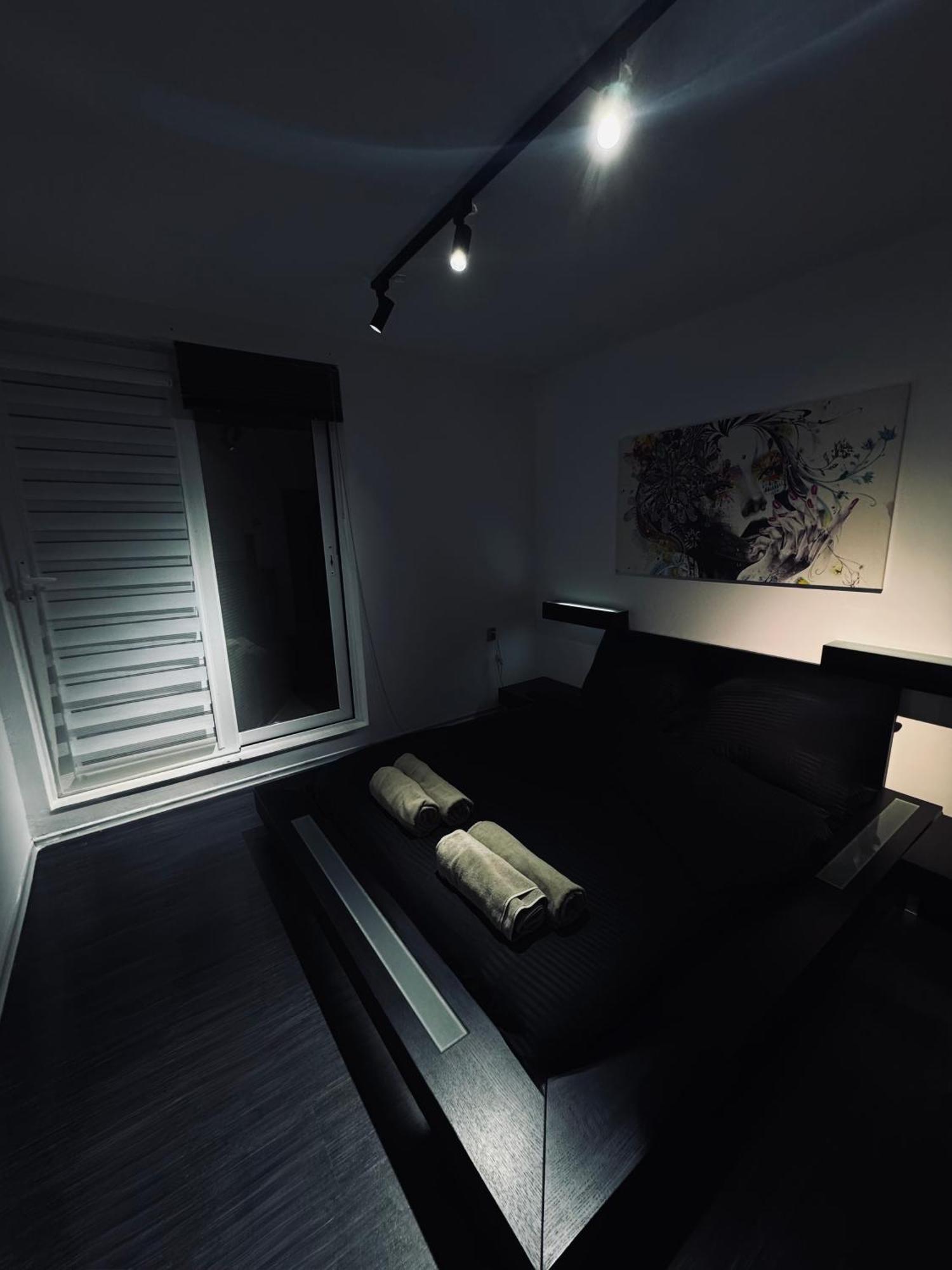 Apartment Rooftop *