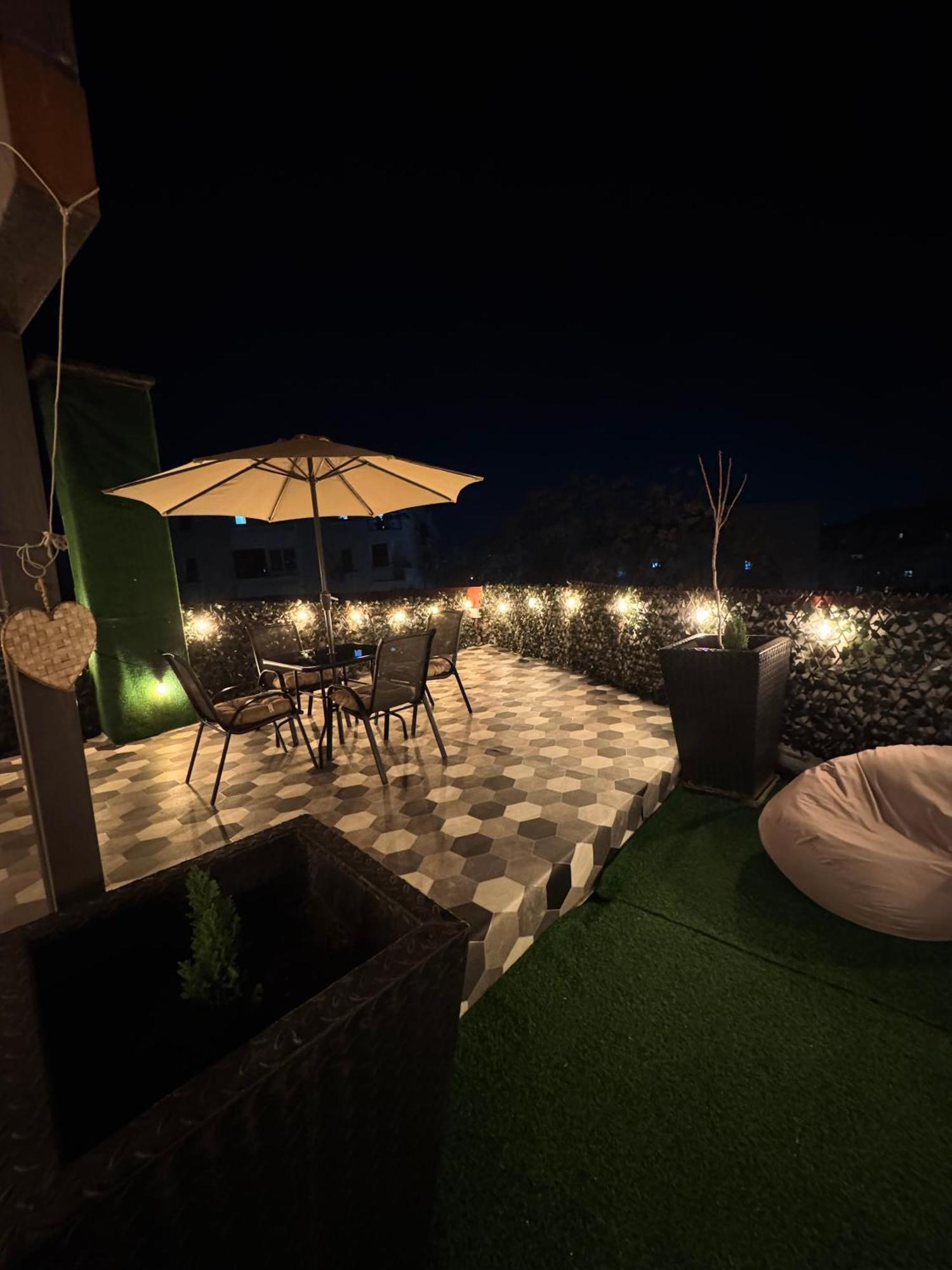 Rooftop Apartment