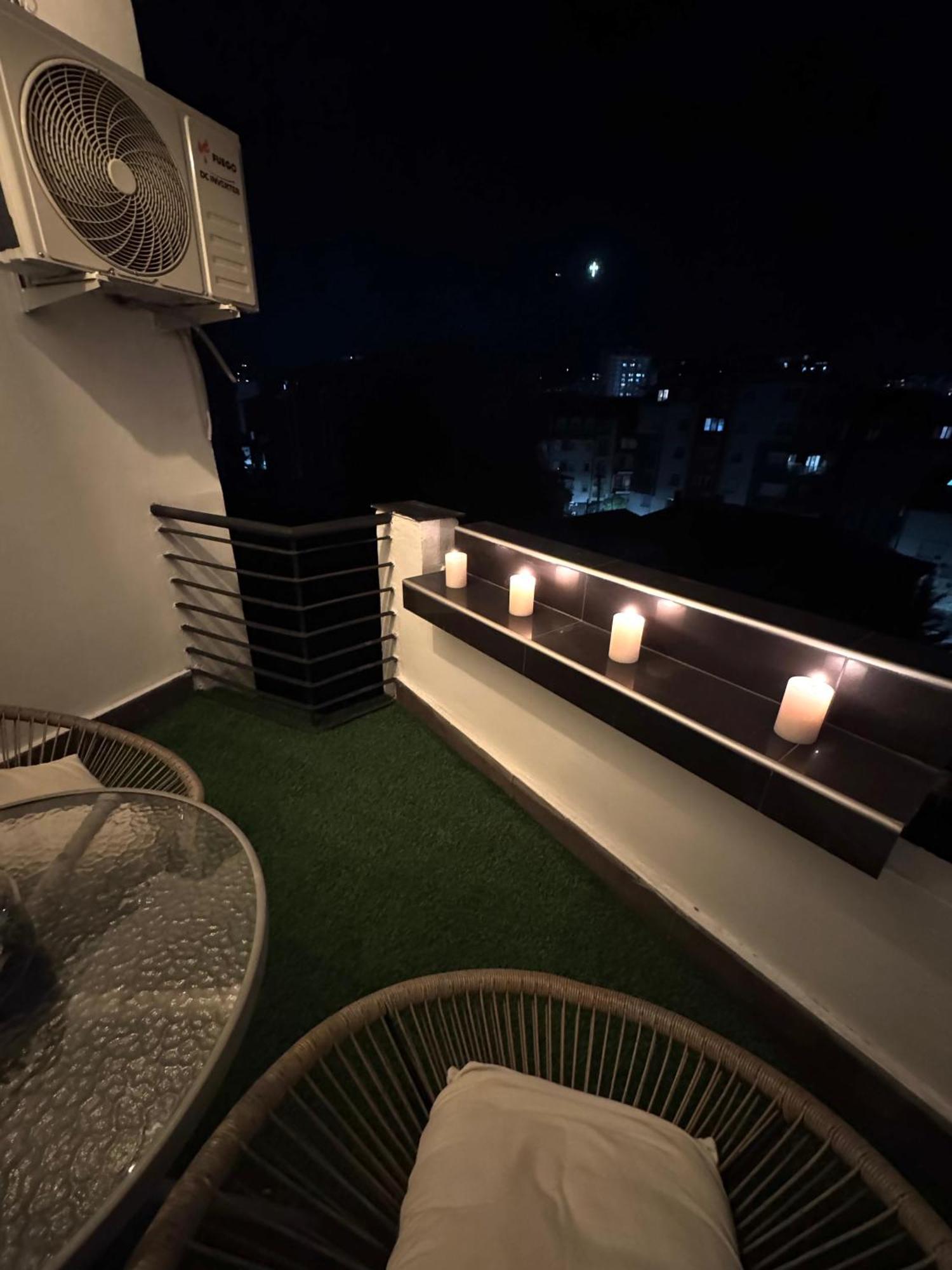 Apartment Rooftop